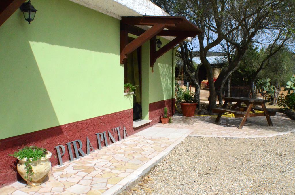 Agriturismo Pira Pinta Доргали Номер фото