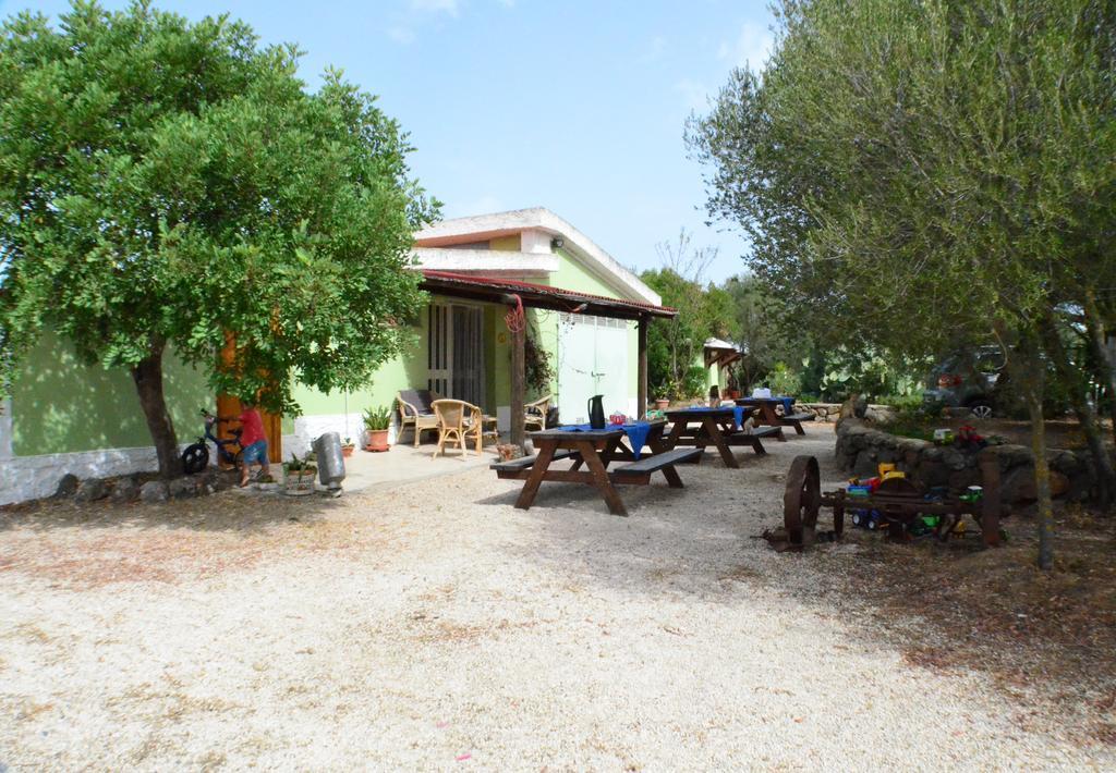 Agriturismo Pira Pinta Доргали Экстерьер фото